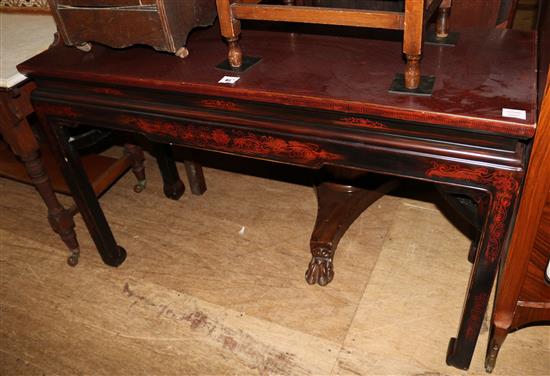 Chinese lacquer table(-)